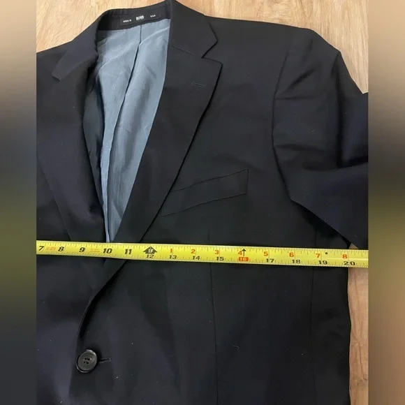Hugo Boss Super 100 Navy Blue Two Button Sport Coat 100% Virgin Wool 40 L